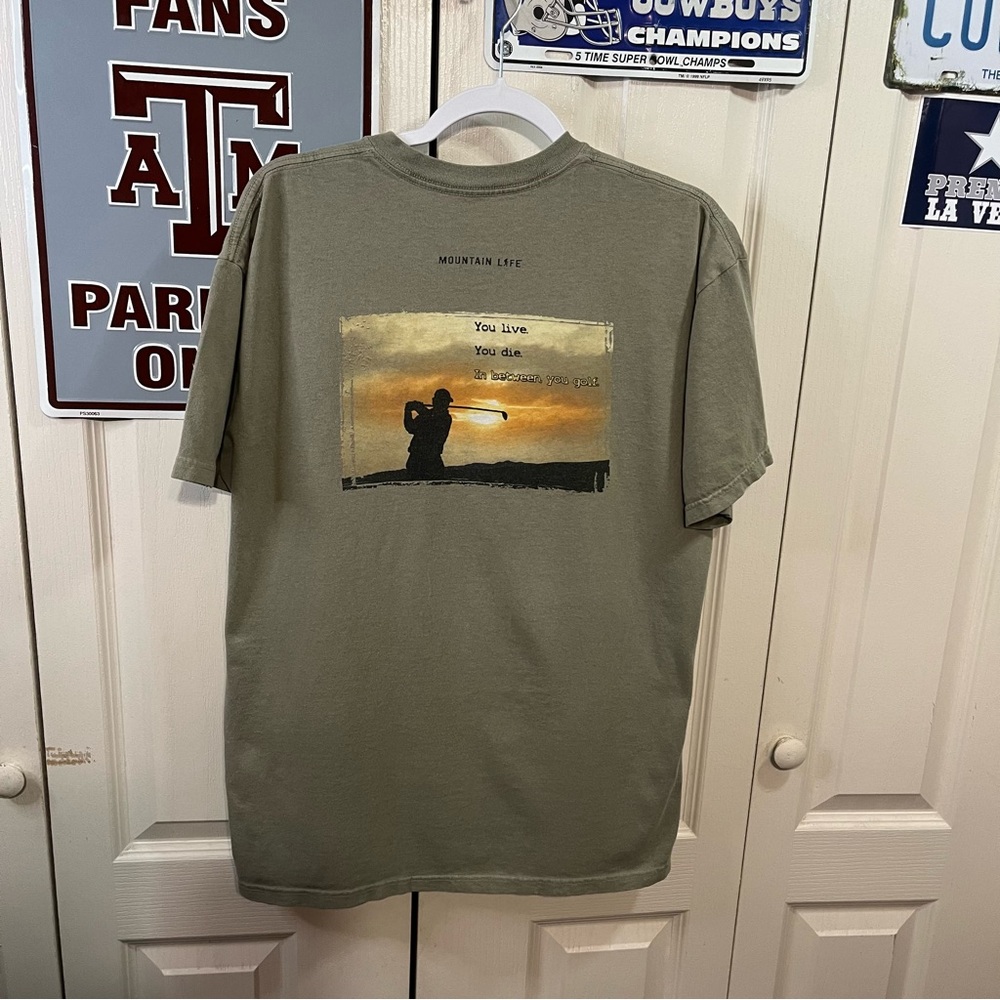 You Live You Die In Between, You Golf Men’s T-shirt